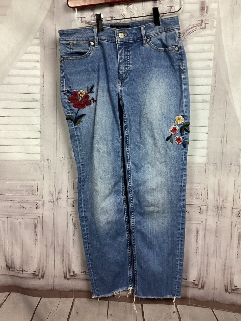 Talbots Embroidered Denim Jeans Slim Ankle Roses 2P - Picture 1 of 9